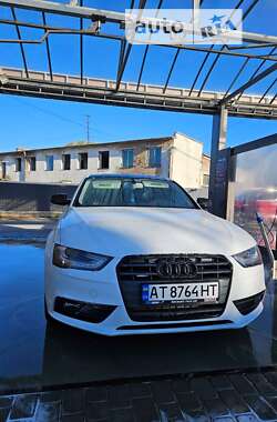 Седан Audi A4 2013 в Ивано-Франковске