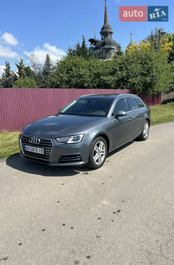 Универсал Audi A4 2016 в 