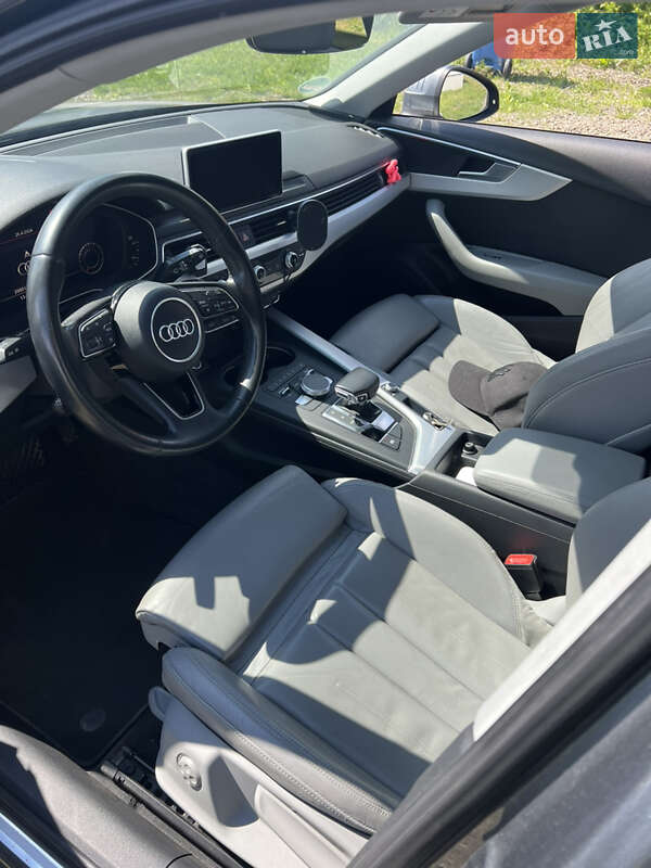 Универсал Audi A4 2016 в Ужгороде