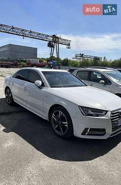 Седан Audi A4 2016 в Днепре