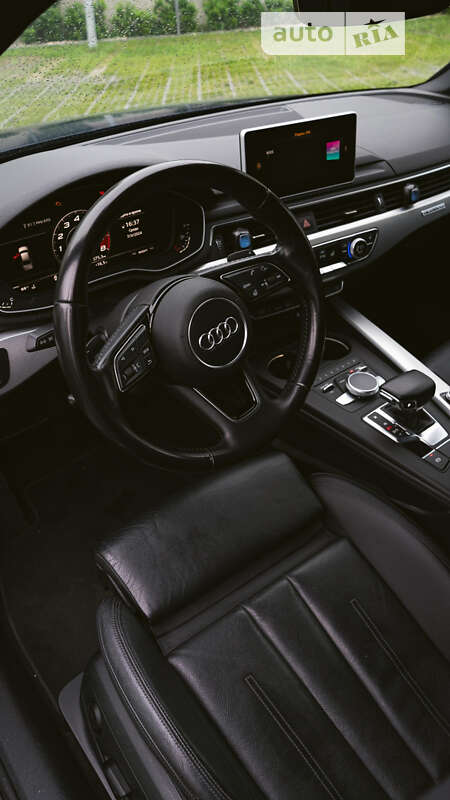 Седан Audi A4 2016 в Львове
