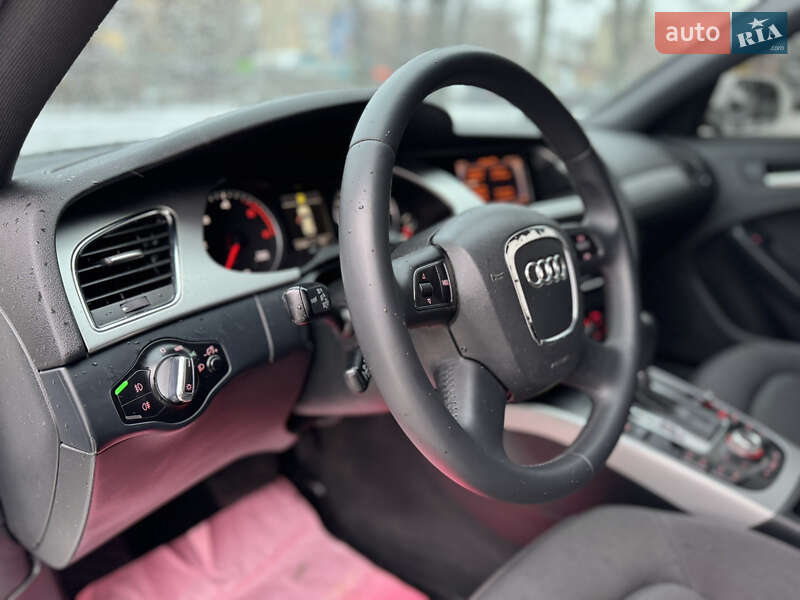 Універсал Audi A4 2011 в Чернівцях
