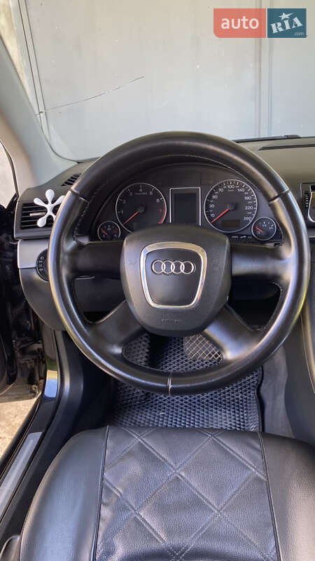 Седан Audi A4 2006 в Івано-Франківську