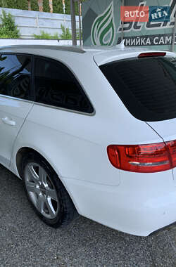 Універсал Audi A4 2011 в 