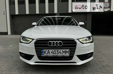 Седан Audi A4 2015 в Киеве