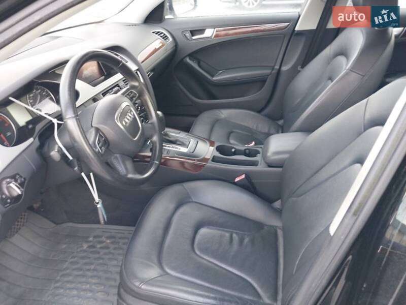 Седан Audi A4 2011 в Умани