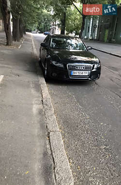 Седан Audi A4 2011 в 