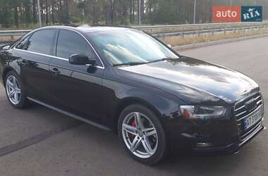 Седан Audi A4 2015 в Славянске