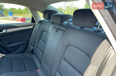 Седан Audi A4 2012 в 