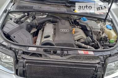 Седан Audi A4 2002 в Тетиеве