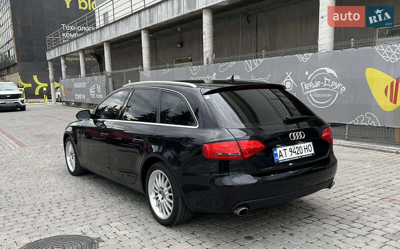 Універсал Audi A4 2011 в Івано-Франківську