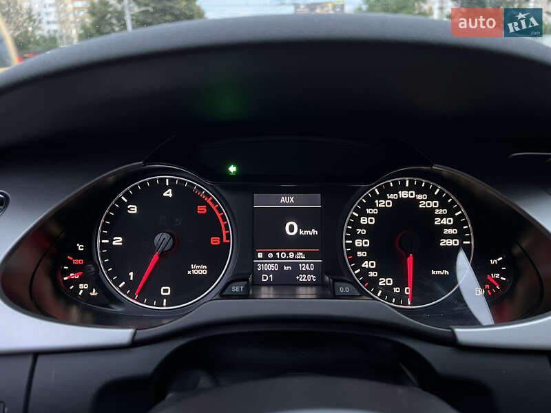 Універсал Audi A4 2011 в Івано-Франківську