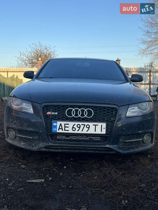 Седан Audi A4 2009 в Днепре
