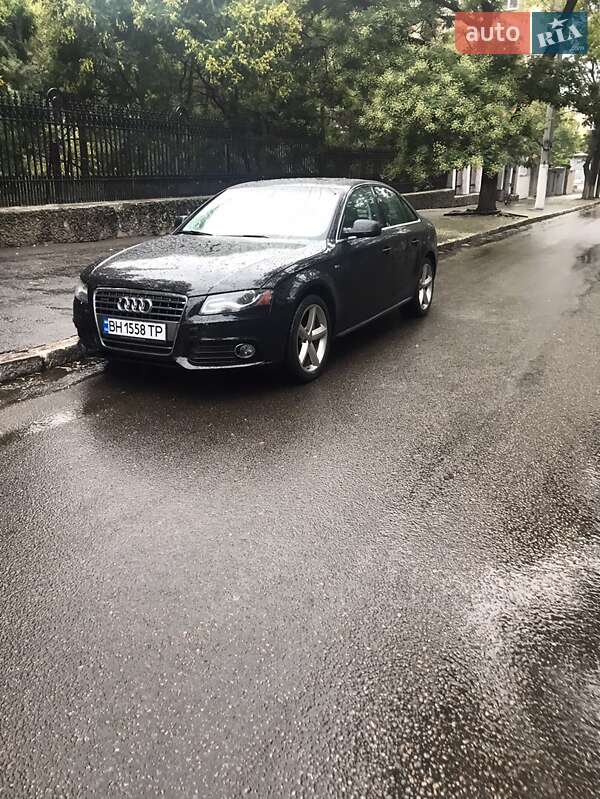Седан Audi A4 2011 в Одессе