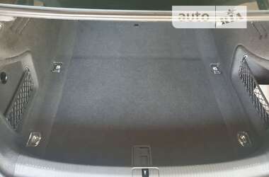 Седан Audi A4 2022 в 