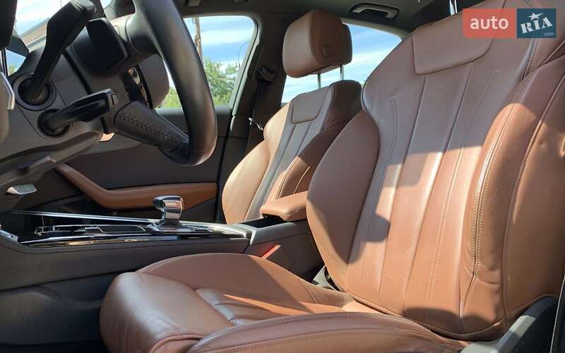 Седан Audi A4 2020 в Коломые
