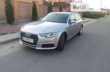 Универсал Audi A4 2016 в Киеве