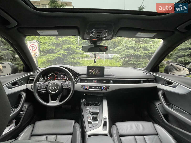 Седан Audi A4 2017 в Львове