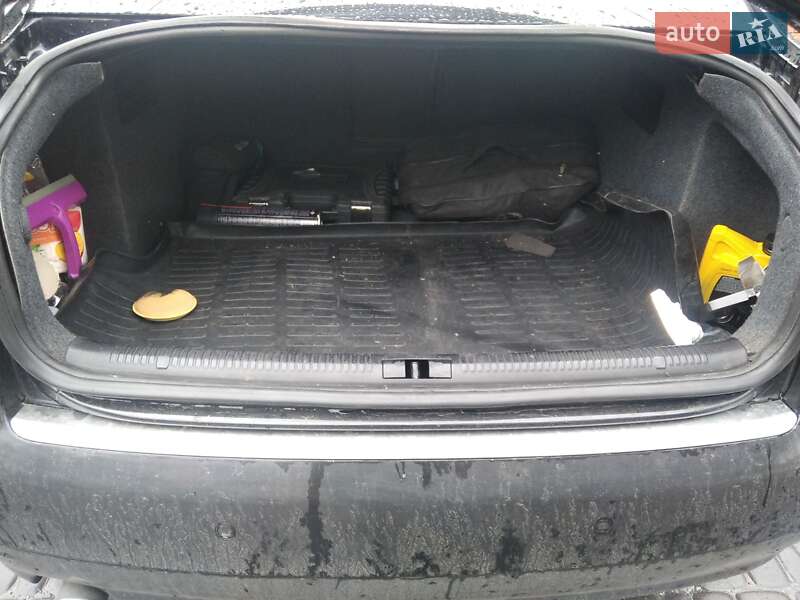 Седан Audi A4 2001 в Києві