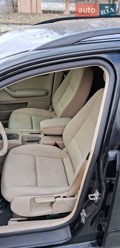 Универсал Audi A4 2002 в Белогорье фото 5 Универсал Audi A4 2002 в Белогорье
