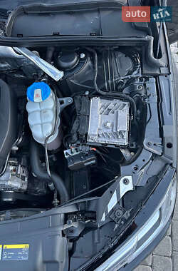 Седан Audi A4 2016 в 