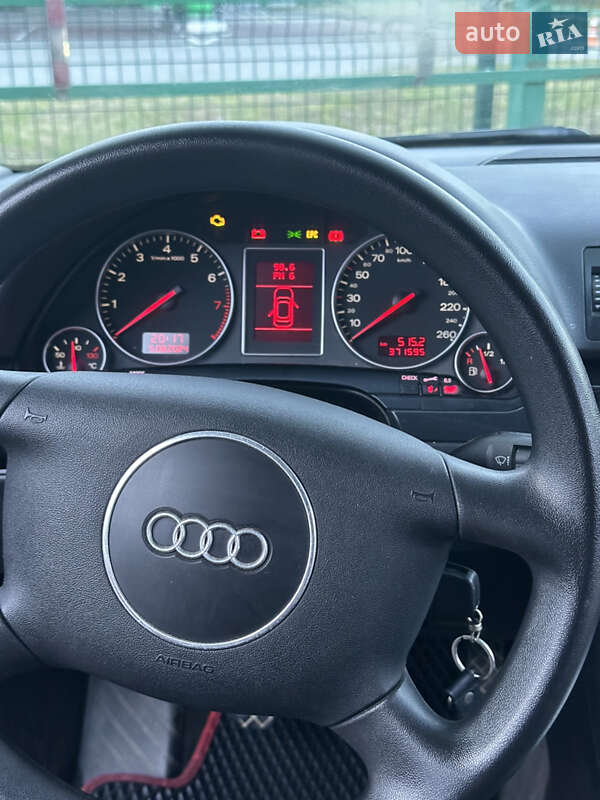 Седан Audi A4 2001 в Житомирі