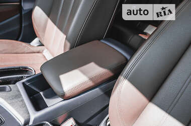Седан Audi A4 2019 в Хусте