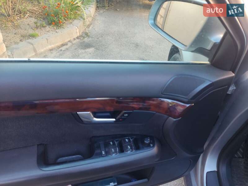 Универсал Audi A4 2002 в Харькове