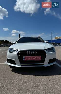 Седан Audi A4 2019 в Житомире