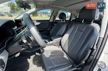 Седан Audi A4 2019 в Житомире