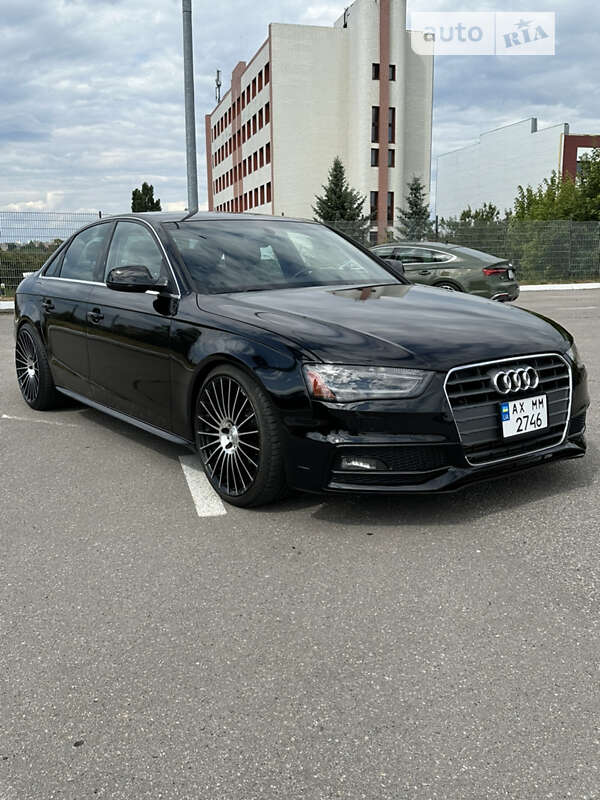 Седан Audi A4 2014 в Харкові