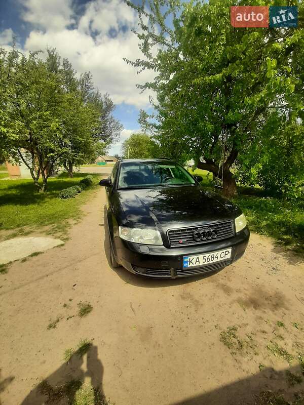 Универсал Audi A4 2002 в Миргороде