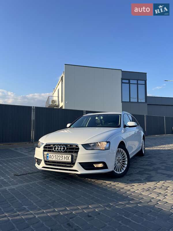 Универсал Audi A4 2012 в Мукачево