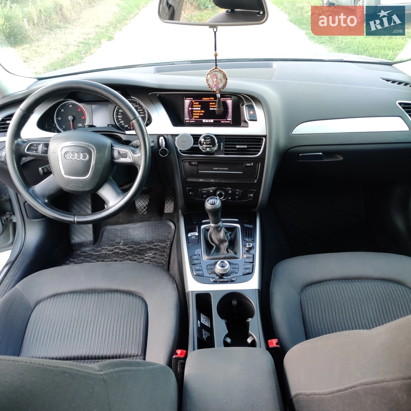 2010 Audi A4 - мініатюра 22