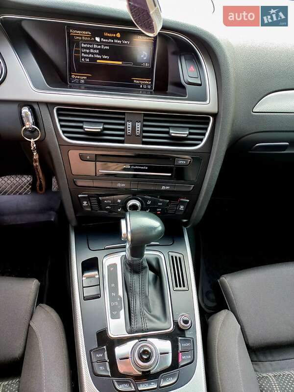 Універсал Audi A4 2014 в Ромнах