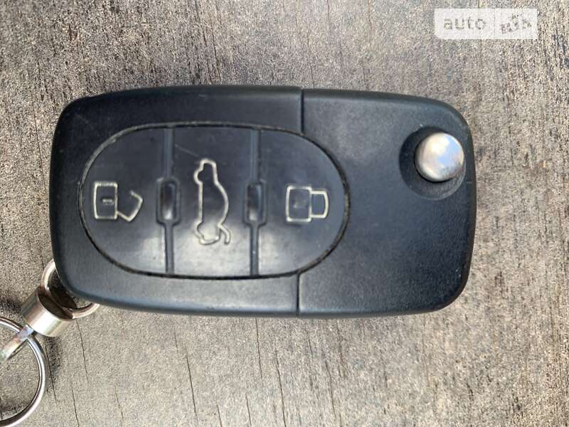 Універсал Audi A4 2002 в Києві фото 19 Універсал Audi A4 2002 в Києві