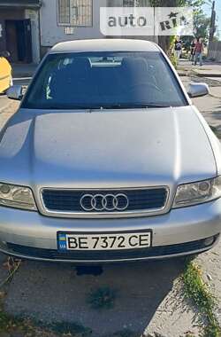 Седан Audi A4 2000 в Николаеве