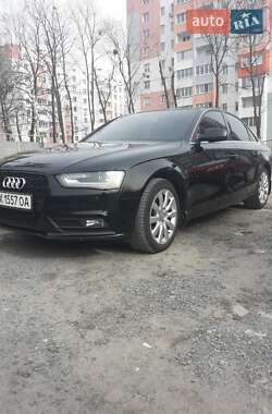 Седан Audi A4 2013 в Харкові