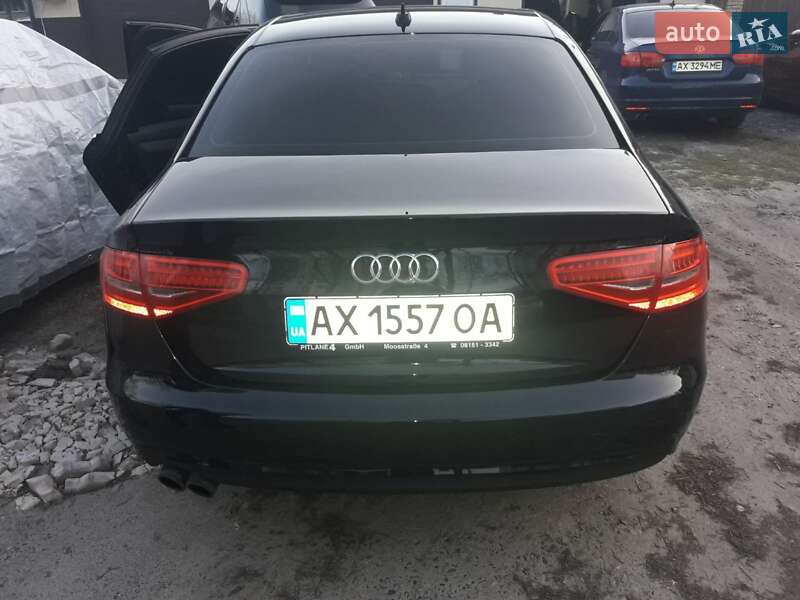 Седан Audi A4 2013 в Харкові