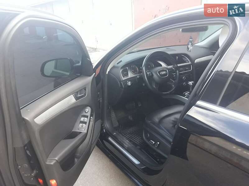 Седан Audi A4 2013 в Харкові