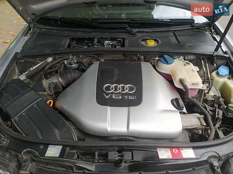 Универсал Audi A4 2004 в Новгород-Северском