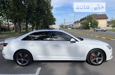 Седан Audi A4 2018 в Києві