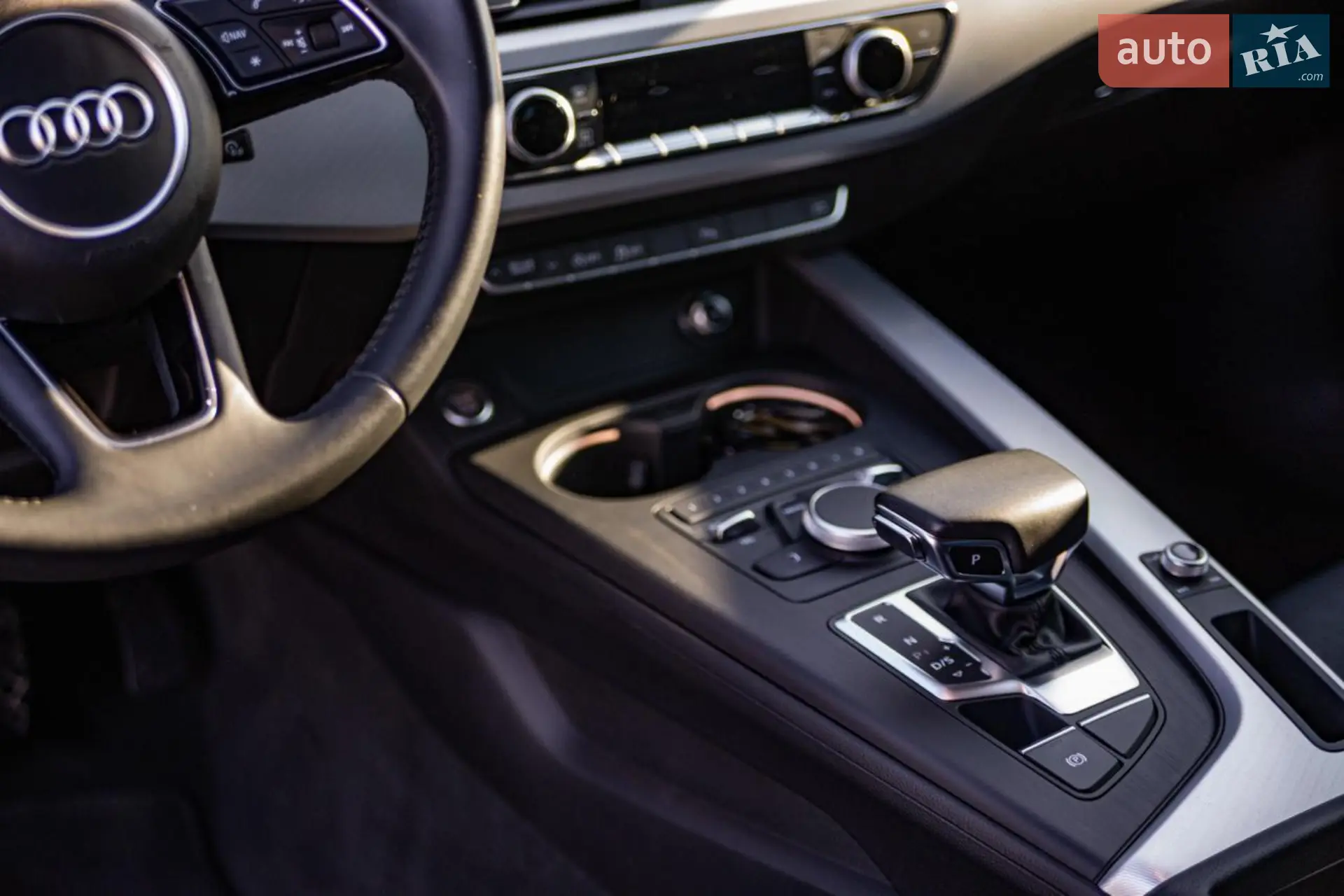 2017 Audi A4 - мініатюра 29