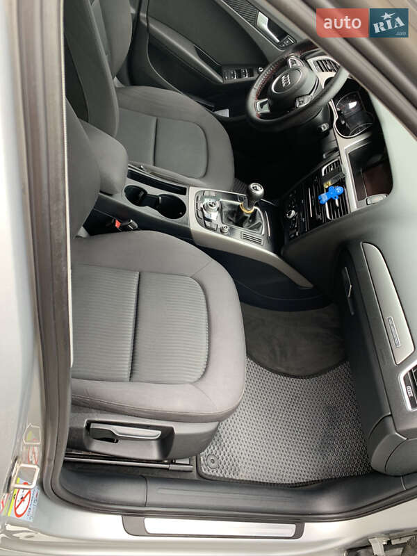 Универсал Audi A4 2012 в Городке