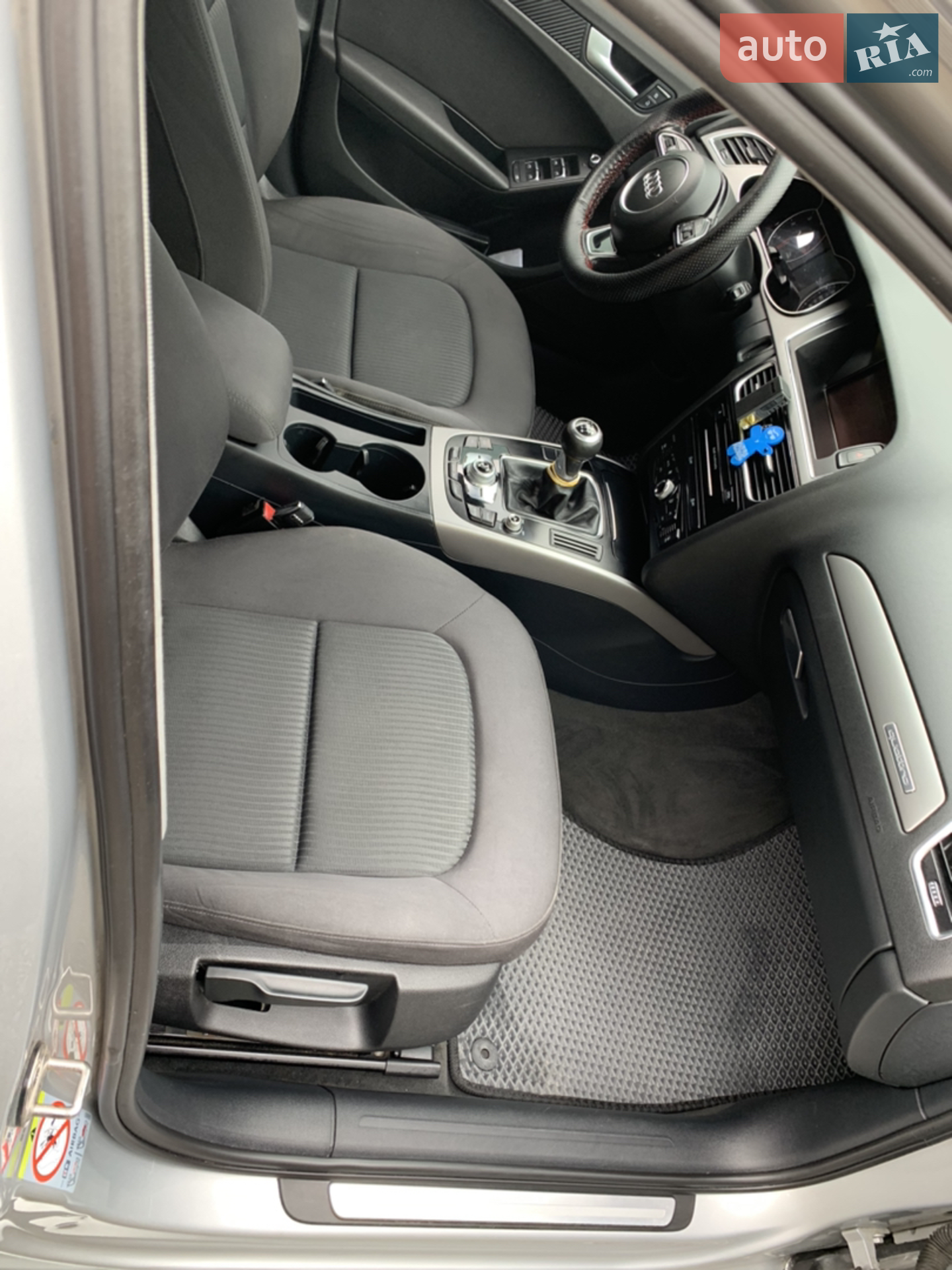 2012 Audi A4 - мініатюра 23