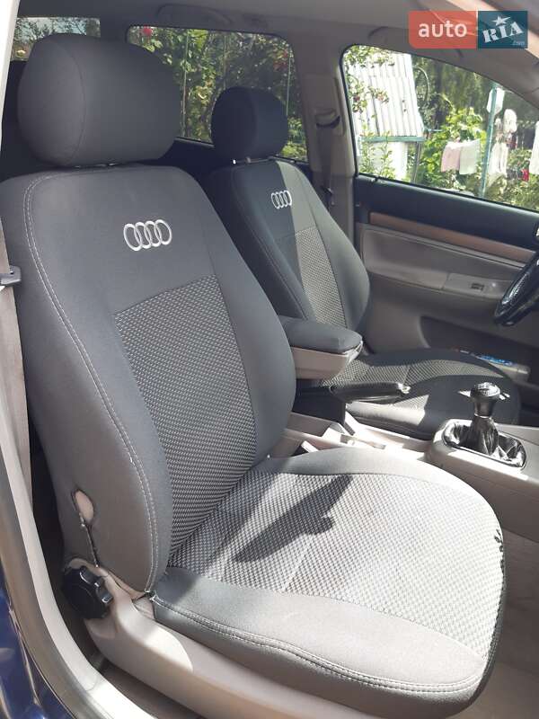 Универсал Audi A4 1999 в Львове