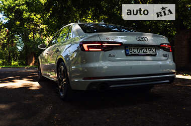 Седан Audi A4 2018 в Львове