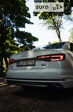Седан Audi A4 2018 в Львове
