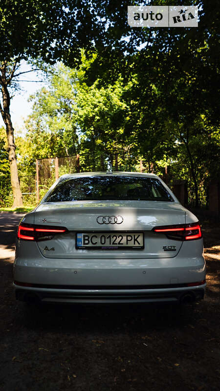 Седан Audi A4 2018 в Львове
