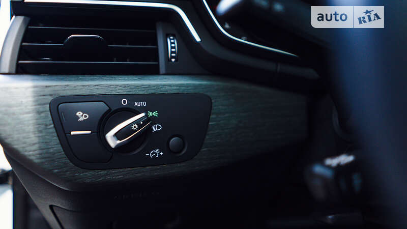 Седан Audi A4 2018 в Львове фото 31 Седан Audi A4 2018 в Львове